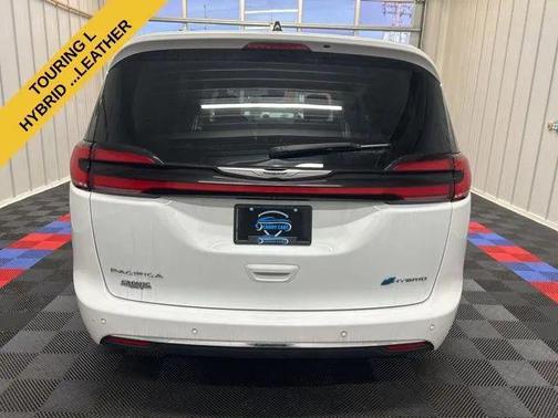 Bright White Clearcoat 2023 Chrysler Pacifica Hybrid Touring L