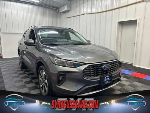 Carbonized Gray Metallic 2025 Ford Escape Platinum