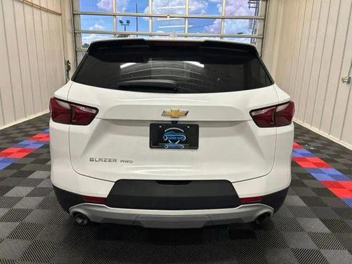 Summit White 2019 Chevrolet Blazer 2LT