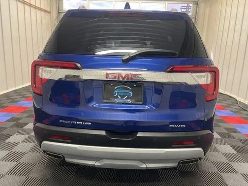 Ultra Blue Metallic 2023 GMC Acadia SLE