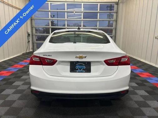 Summit White 2022 Chevrolet Malibu 1LS