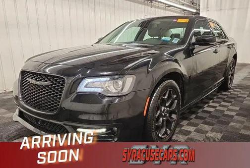 2023 Chrysler 300 Touring