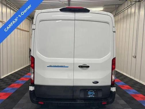 Oxford White 2022 Ford Transit-350 Base