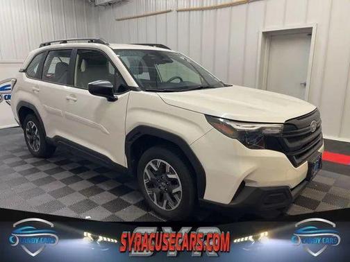 2025 Subaru Forester Base