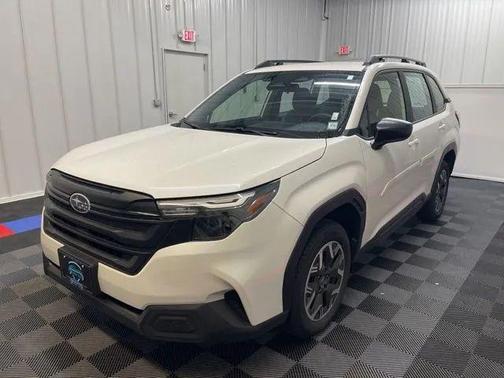 2025 Subaru Forester Base