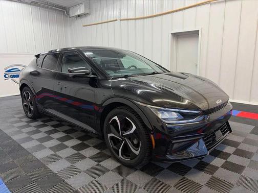Aurora Black Pearl 2022 Kia EV6 GT-Line