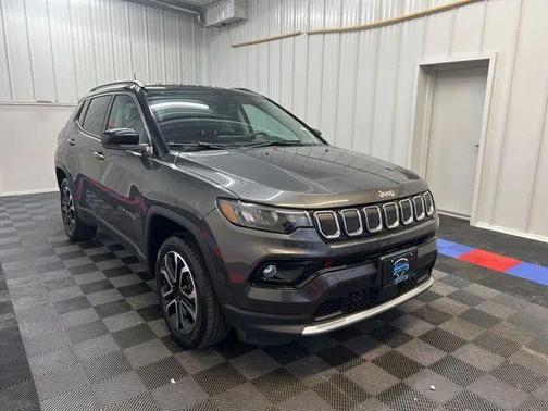 Granite Crystal Metallic Clearcoat 2022 Jeep Compass Limited