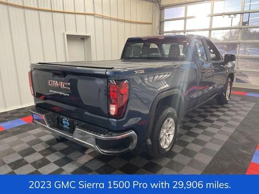 2023 GMC Sierra 1500 Pro