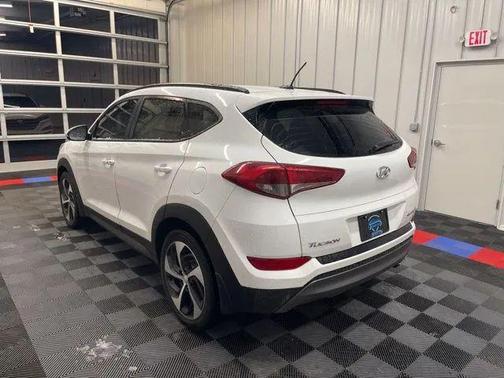 2016 Hyundai TUCSON Sport