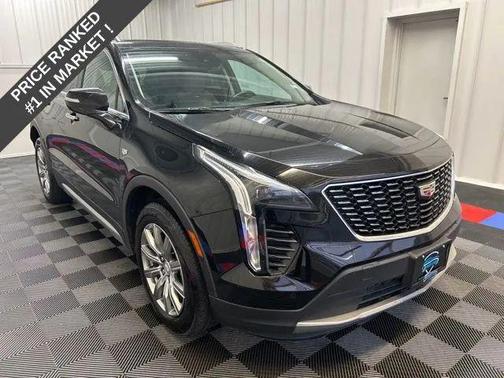 Black Metallic 2023 Cadillac XT4 Premium Luxury