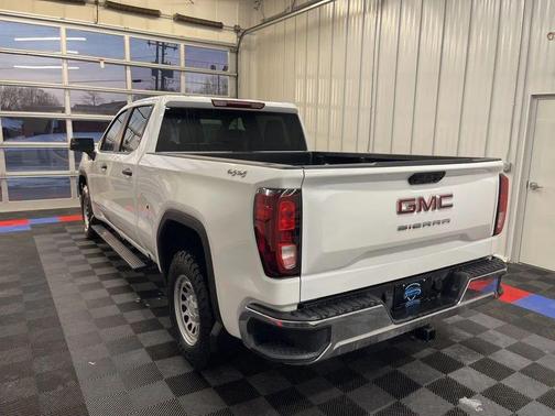 2025 GMC Sierra 1500 Pro