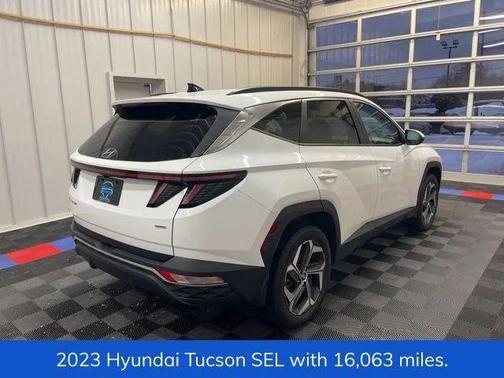 2023 Hyundai TUCSON SEL