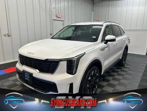Glacial White Pearl 2025 Kia Sorento EX