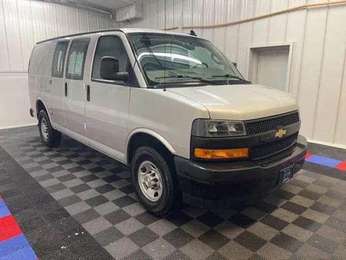 2022 Chevrolet Express 2500 RWD 2500 Regular Wheelbase WT