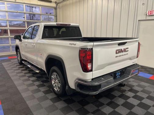 2021 GMC Sierra 1500 SLE