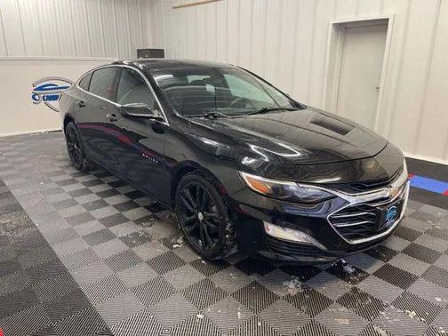 2022 Chevrolet Malibu FWD LT