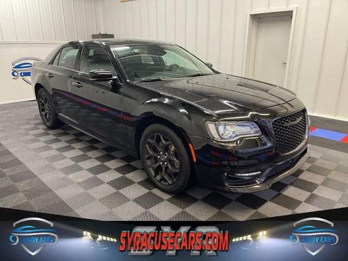 2023 Chrysler 300 Touring