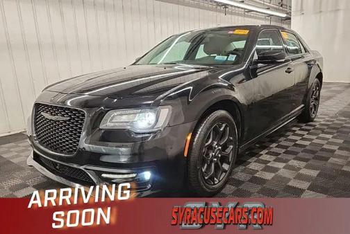 2023 Chrysler 300 Touring