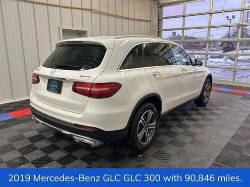 2019 Mercedes-Benz GLC 300 4MATIC
