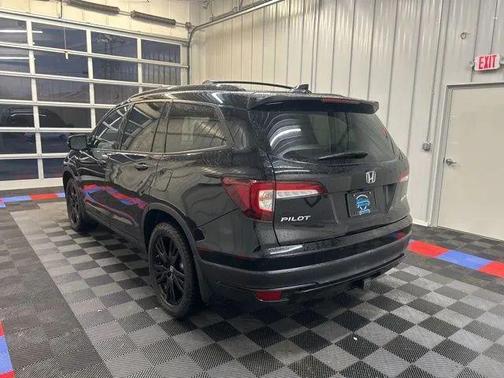 2022 Honda Pilot AWD Black Edition
