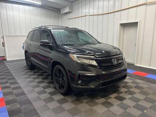 2022 Honda Pilot AWD Black Edition