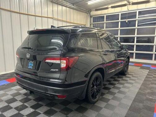 Crystal Black Pearl 2022 Honda Pilot AWD Black Edition