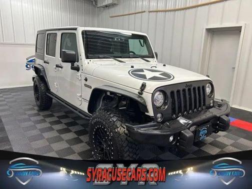 Bright White Clearcoat 2018 Jeep Wrangler JK Unlimited Freedom Edition