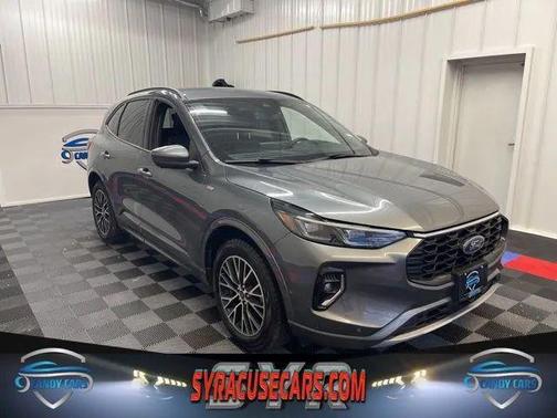 Carbonized Gray Metallic 2023 Ford Escape ST-Line Elite