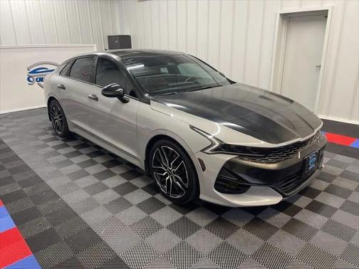 2022 Kia K5 GT