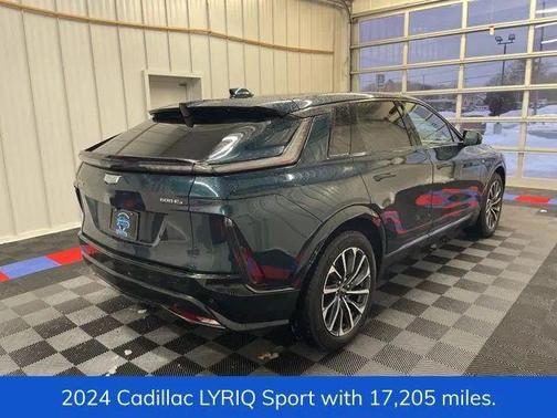 2024 Cadillac LYRIQ Sport