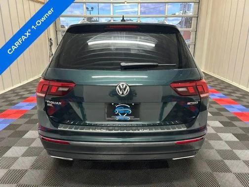 Moss Green Metallic 2019 Volkswagen Tiguan 2.0T SEL