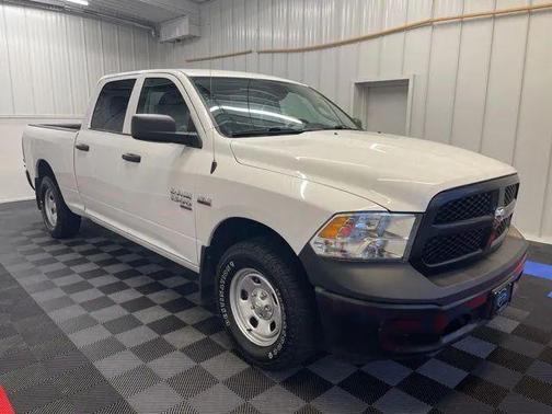 Bright White Clearcoat 2022 RAM 1500 Tradesman