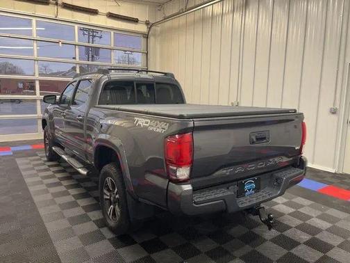 2016 Toyota Tacoma TRD Sport