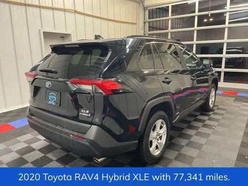 2020 Toyota RAV4 Hybrid XLE