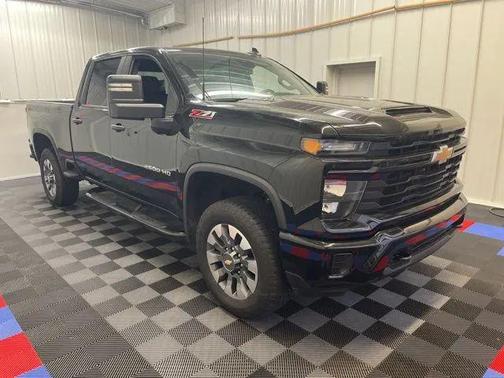 2025 Chevrolet Silverado 2500 Custom