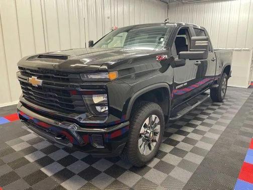 2025 Chevrolet Silverado 2500 Custom