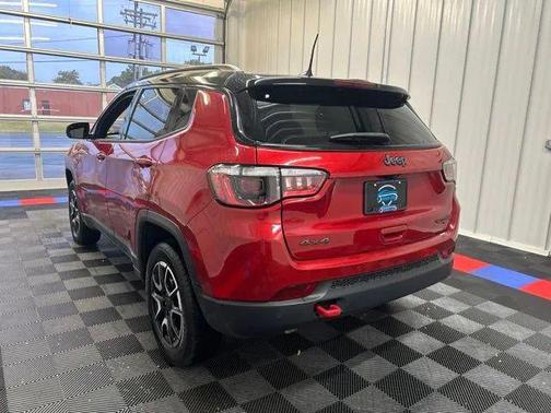 Red Hot Pearlcoat 2025 Jeep Compass Trailhawk