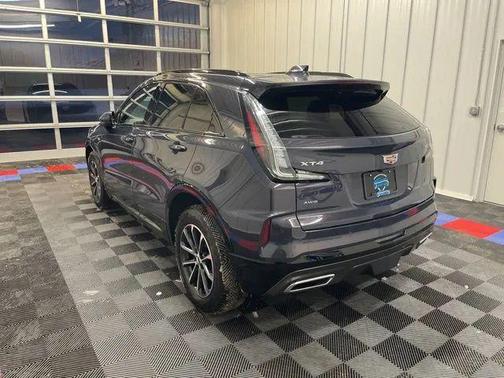 2024 Cadillac XT4 Sport