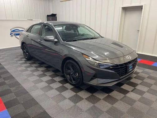 2023 Hyundai ELANTRA HEV Blue