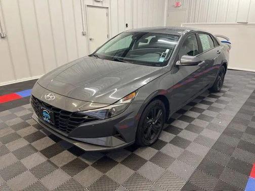 2023 Hyundai ELANTRA HEV Blue