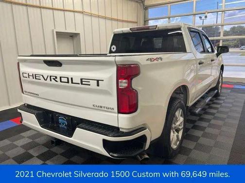 Summit White 2021 Chevrolet Silverado 1500 Custom