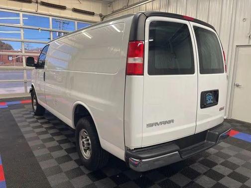 2023 GMC Savana 2500 Work Van