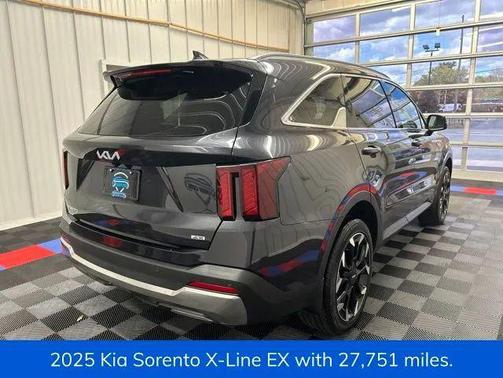 Ebony Black 2025 Kia Sorento EX