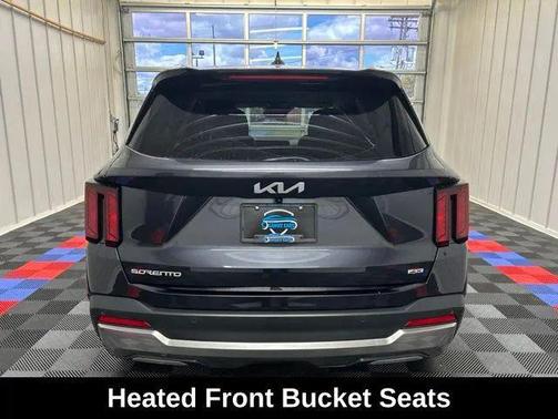 Ebony Black 2025 Kia Sorento EX