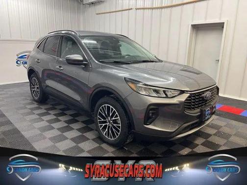 2024 Ford Escape PHEV SE