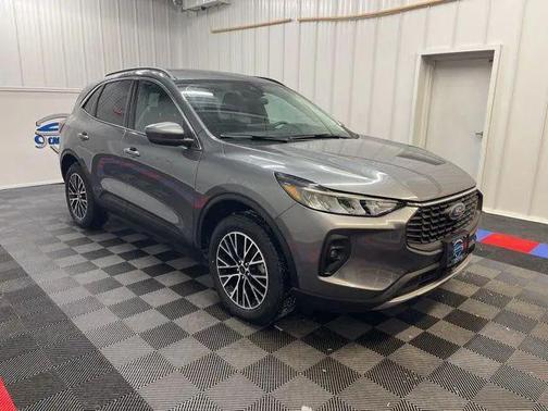 2024 Ford Escape PHEV SE