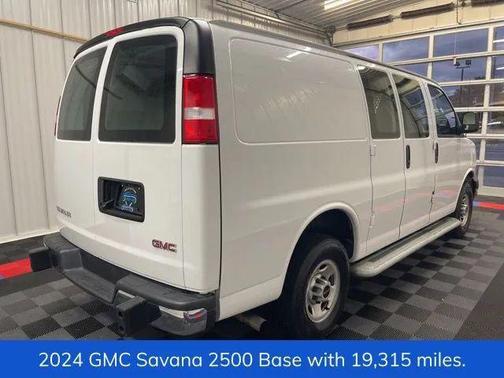 2024 GMC Savana 2500 Work Van