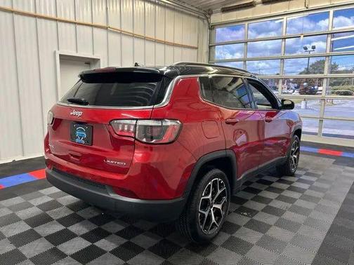 Red Hot Pearlcoat 2025 Jeep Compass Limited