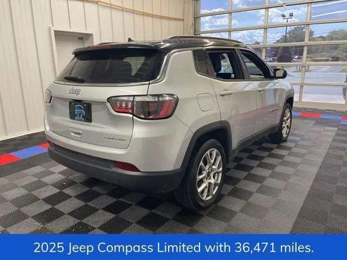 Silver Zynith Metallic Clearcoat 2025 Jeep Compass Limited