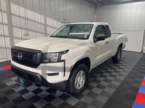 2023 Nissan Frontier S